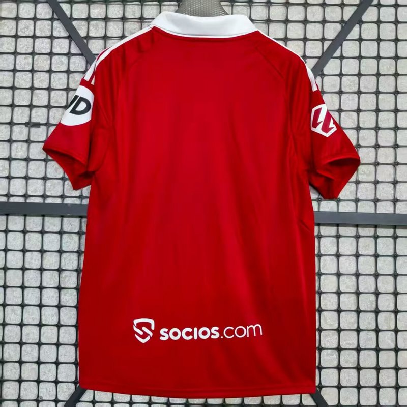Sevilla 25/26 alternativa