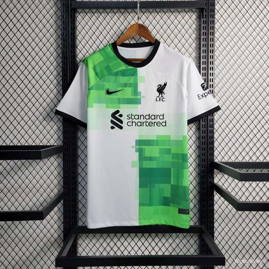 Liverpool 23/24 alternativa