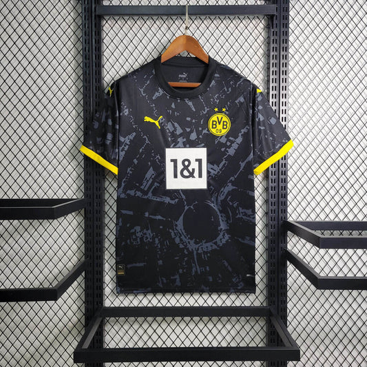 Borussia Dortmund 23/24 alternativa