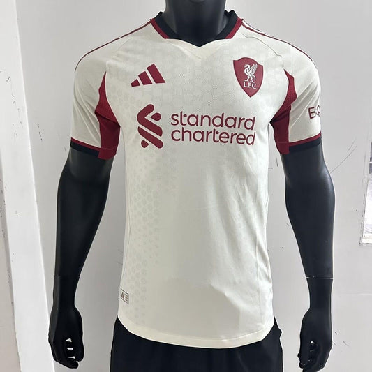 Liverpool version jugador 25/26 alternativa